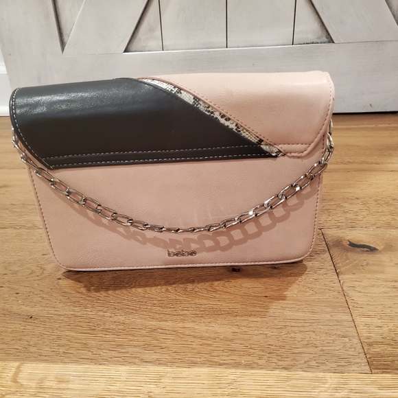 Bebe - Picture 2 of 3